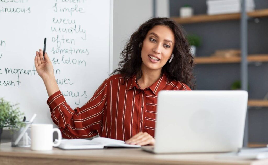 Cours d'anglais en ligne : un atout pour améliorer son accent