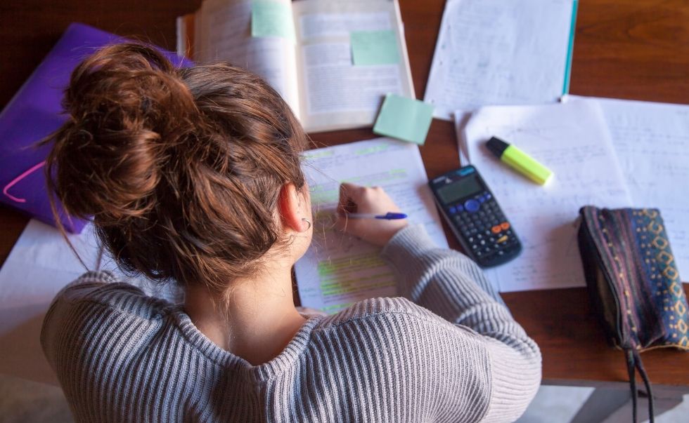 Intégrer une grande école de commerce post-bac via des concours