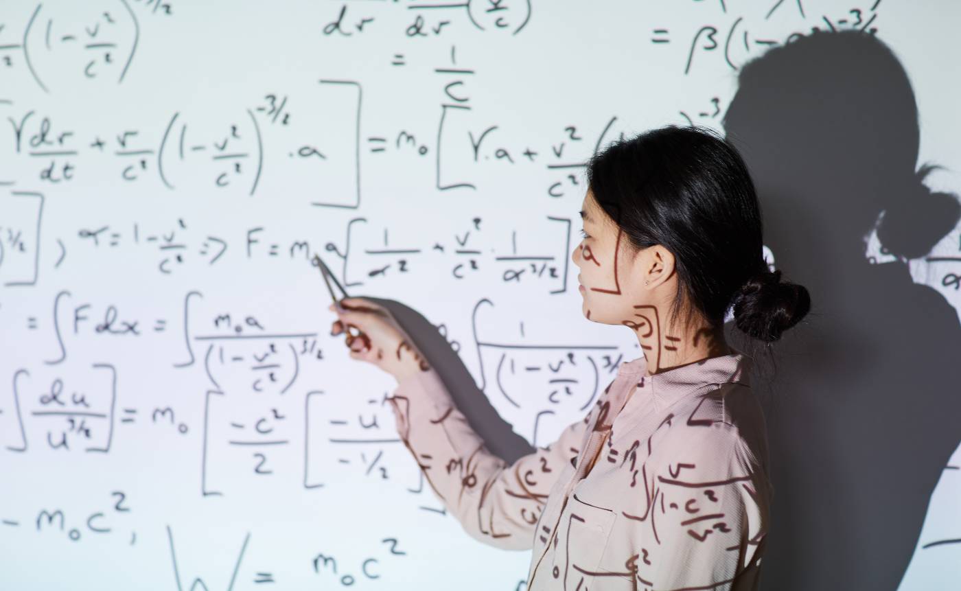 Faut-il réviser les cours du programme de 4ème pour le brevet ?