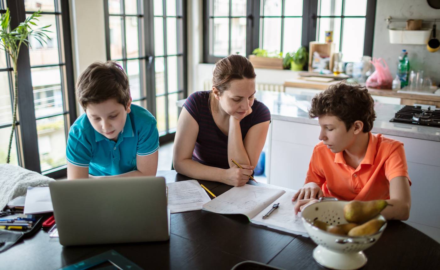 Inconvénients école à la maison