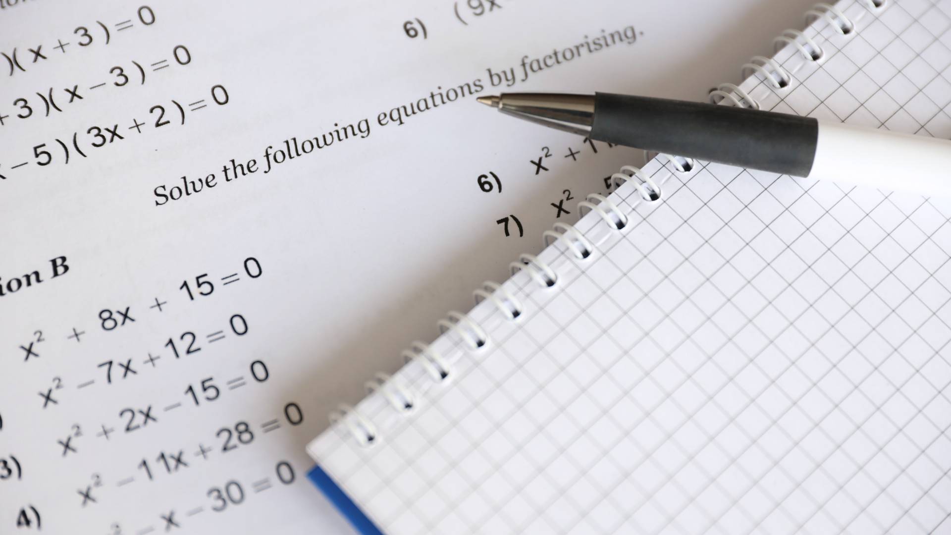 Maîtriser le calcul littéral
